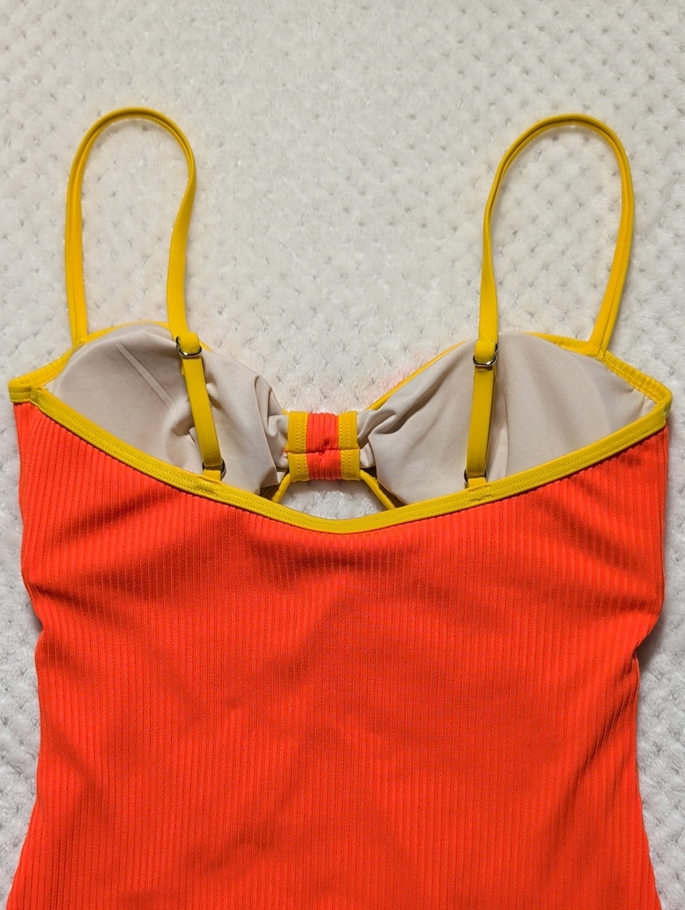 Cupshe Bright Sunset Tummy Control One Piece Swimsuit - Picture 6 of 11